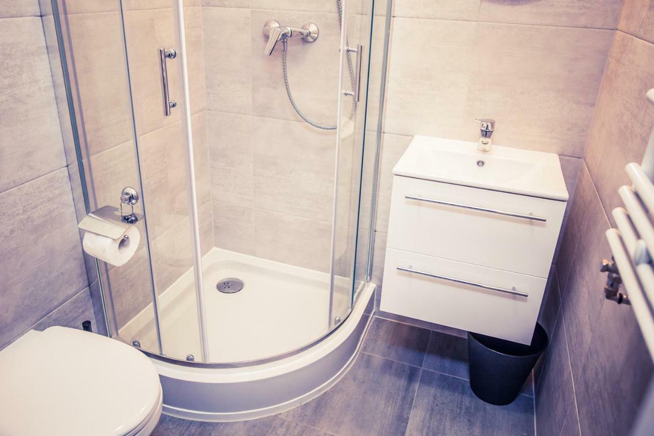 Apartamenty 21 Basic Szczecin Buitenkant foto